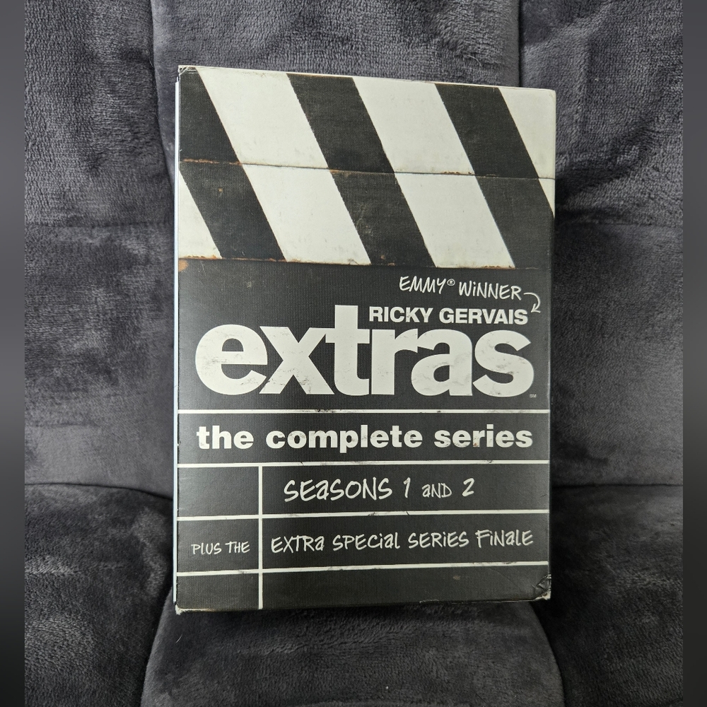 ⭐️Extras: The Complete Series DVD Set⭐️